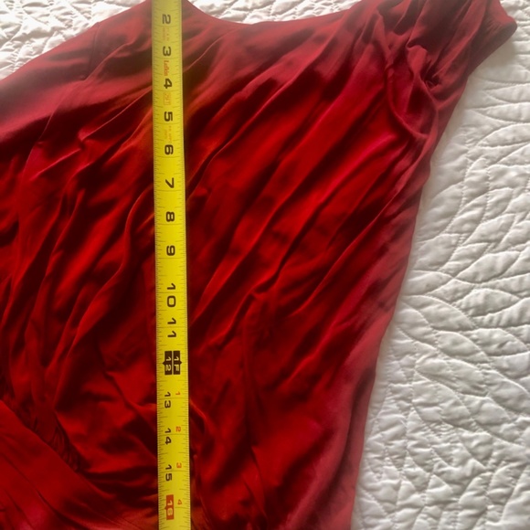 Stunning Red One Shoulder Holiday Dress NWT Fits Like a L - XL - Picture 9 of 11